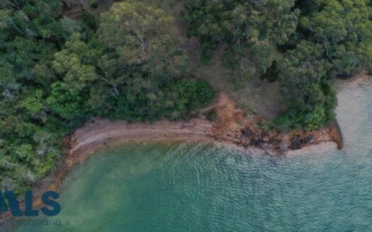 Guatapé Los Naranjos Lot with Panoramic Views – MLS 254296