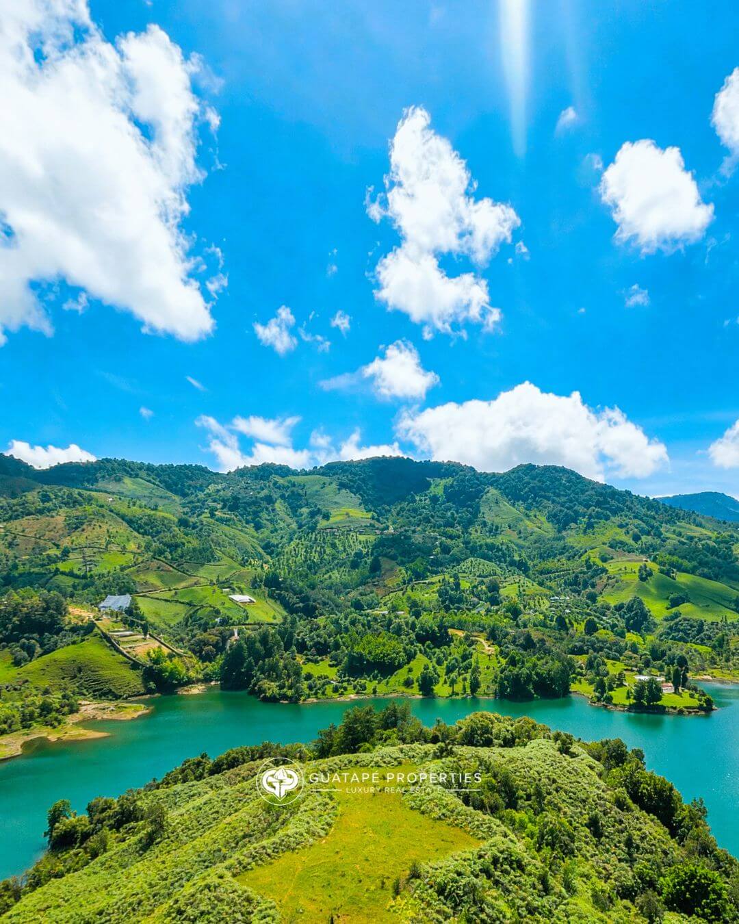 Vereda La Sonadora — Access road