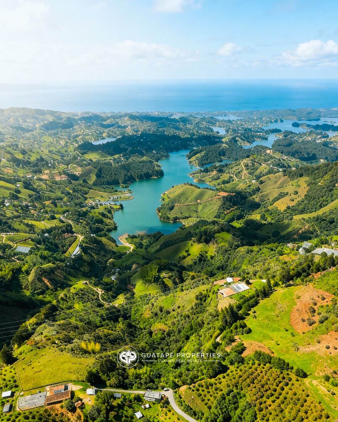 Vereda La Sonadora — Frontage detail